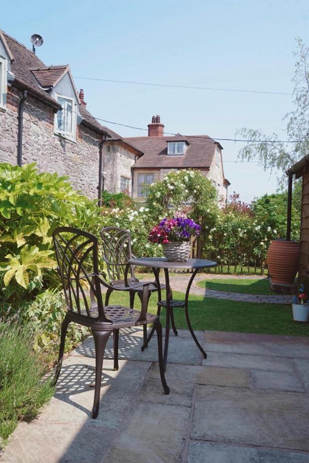 Holiday home Nest Hideaway Dove Cottage-beautiful Location In The Long Mynd Area Of Outstanding Natural Beauty-whirlpool Jacuzzi Baths!!