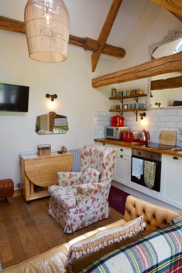 Holiday home Nest Hideaway Dove Cottage-beautiful Location In The Long Mynd Area Of Outstanding Natural Beauty-whirlpool Jacuzzi Baths!! *