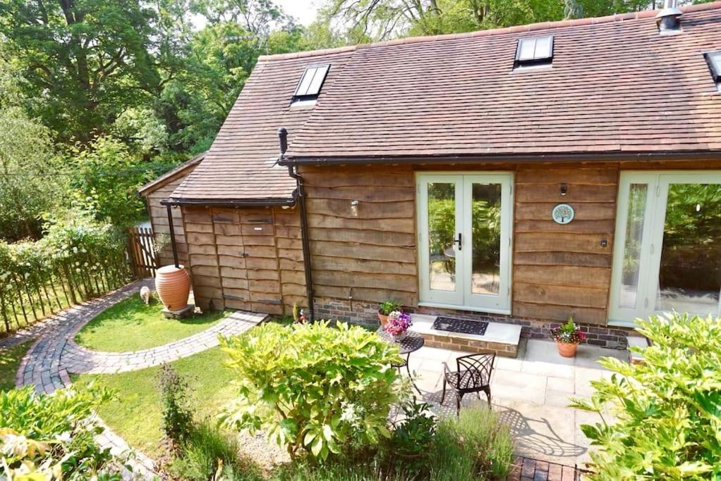 Holiday home Nest Hideaway Dove Cottage-beautiful Location In The Long Mynd Area Of Outstanding Natural Beauty-whirlpool Jacuzzi Baths!!